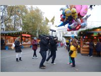 VS 3. Klassen bei Straenbahn und Christkindlmarkt, 19.11.2013