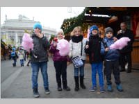 VS 3. Klassen bei Straenbahn und Christkindlmarkt, 19.11.2013