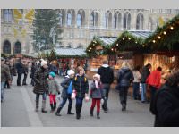 VS 3. Klassen bei Straenbahn und Christkindlmarkt, 19.11.2013