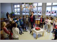 Tag der offenen Tr in der VS Neufeld, 04.12.2014