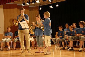 Mag. Dominik Taschler mit Mini Musica