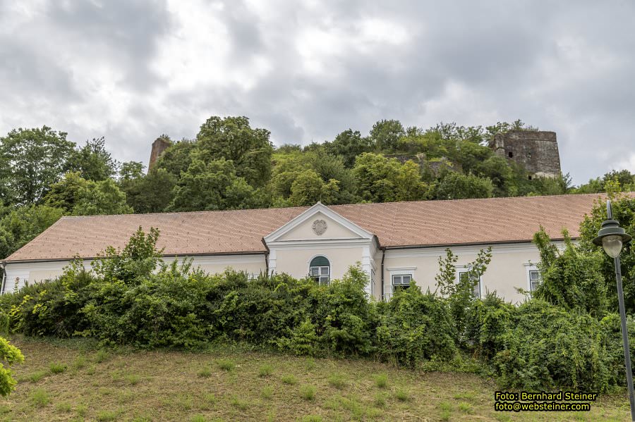 Burg G�ssing in G�ssing, Juli 2026