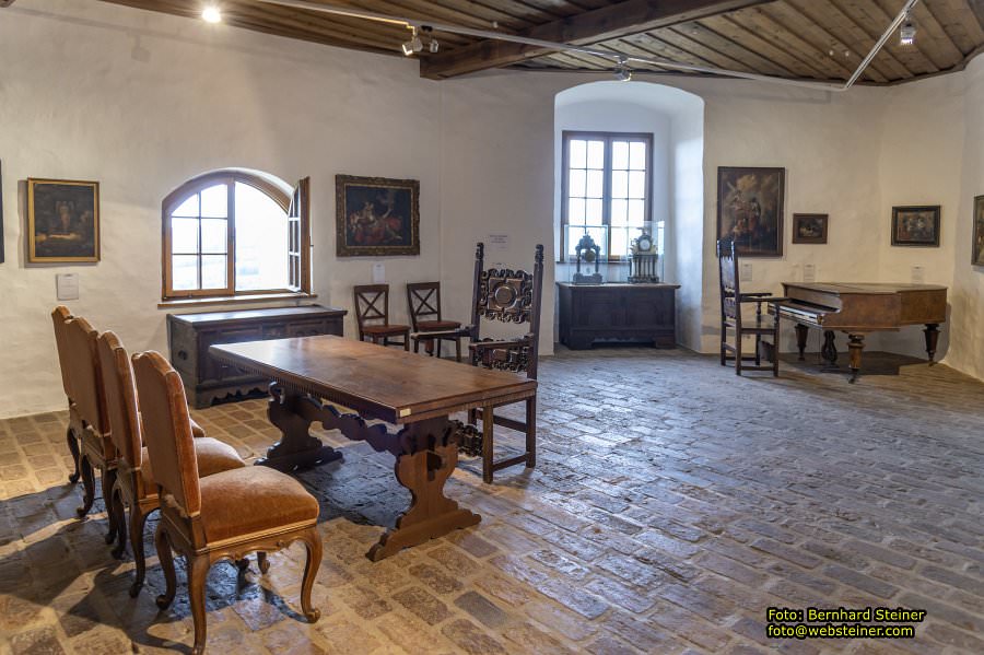 Burg G�ssing in G�ssing, Juli 2026
