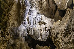 Projekt: Hermannsh�hle bei Kirchberg am Wechsel, August 2023