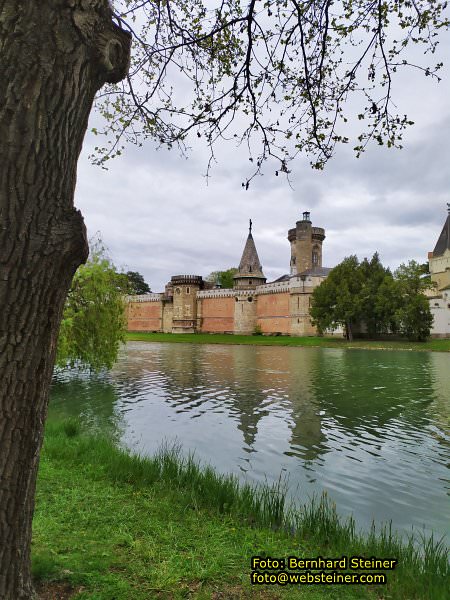 Franzensburg und Schlosspark Laxenburg, April 2023