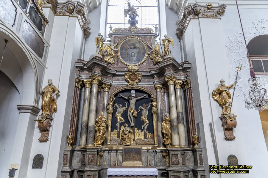 Wallfahrtskirche Maria Lanzendorf mit Kalvarienberg, April 2026