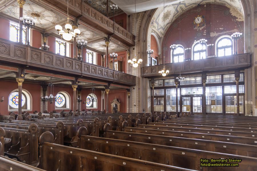 P�cs / F�nfkirchen, April 2026