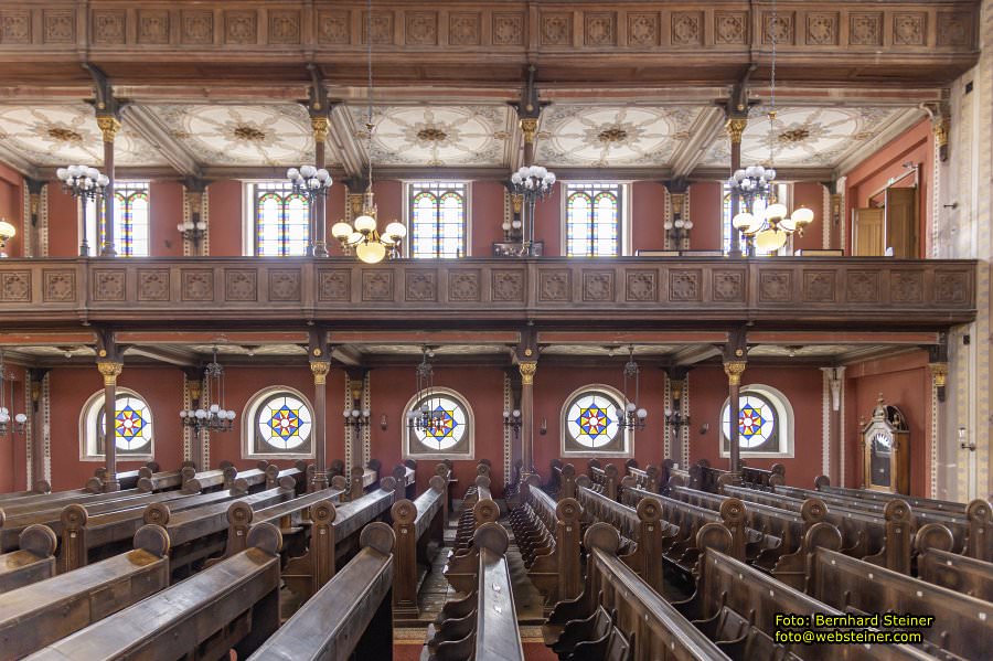 P�cs / F�nfkirchen, April 2026