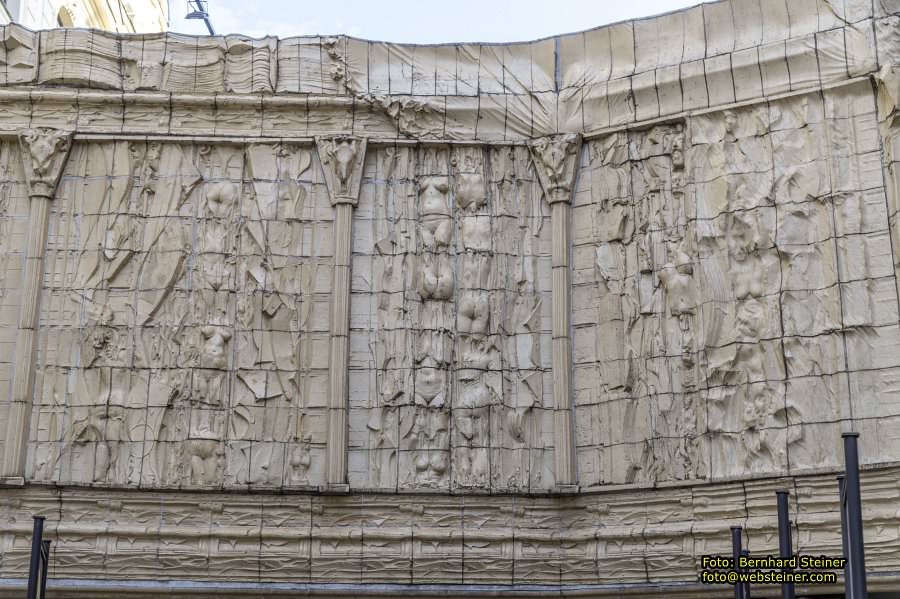 P�cs / F�nfkirchen, April 2026
