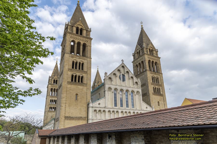 P�cs / F�nfkirchen, April 2026