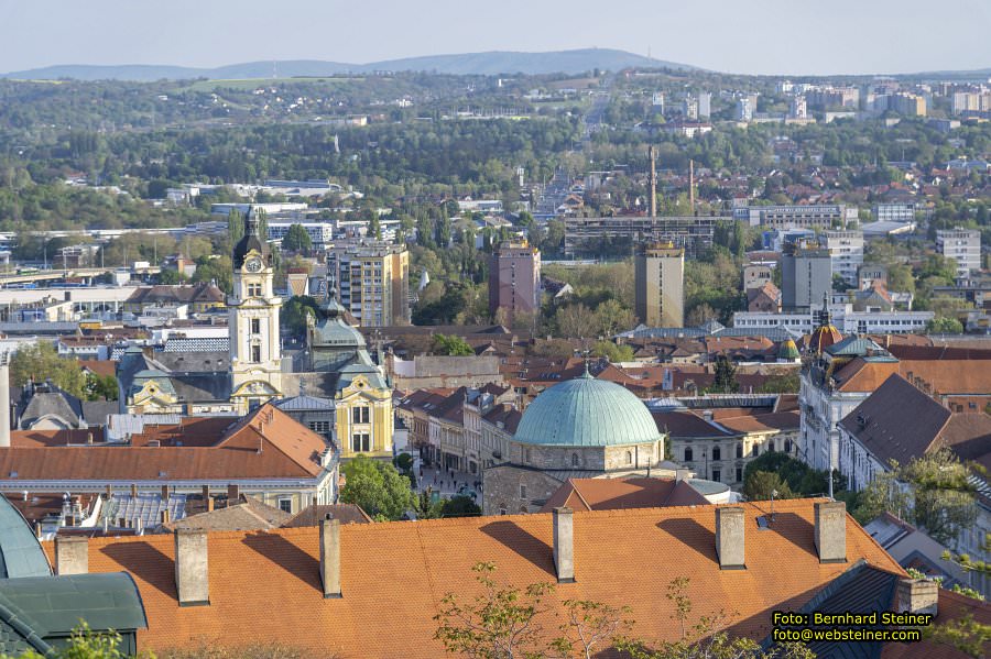 P�cs / F�nfkirchen, April 2026