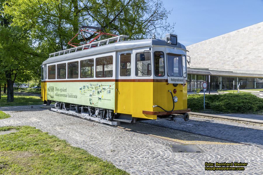 P�cs / F�nfkirchen, April 2026