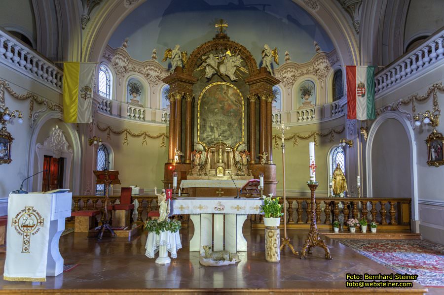 P�cs / F�nfkirchen, April 2026