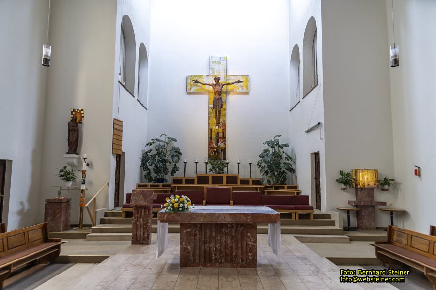 Pfarrkirche Namen Jesu in Wien, Oktober 2023