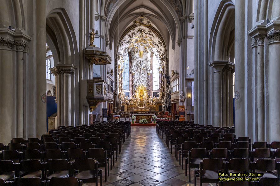 Michaelerkirche in Wien, J�nner 2023