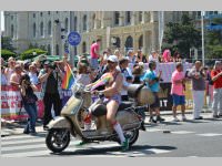 Regenbogenparade in Wien, 15.06.2013